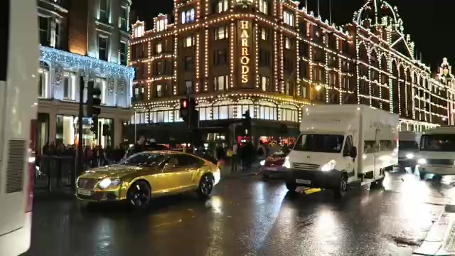 Harrods illuminated at night in November 2015