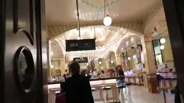 Decorative arched interior of the Harrods food halls