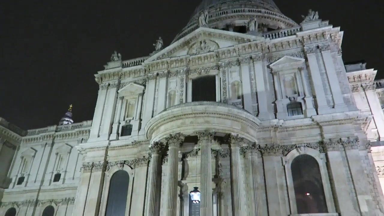 St Paul’s Cathedral illuminated against the night sky