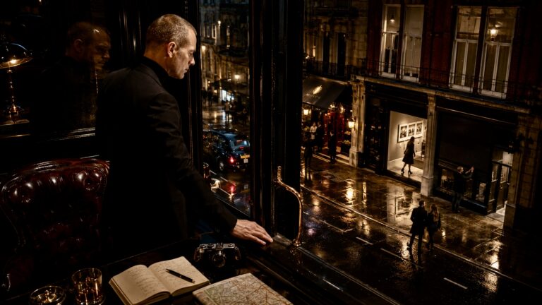 Contemplative moments in a rainy London street