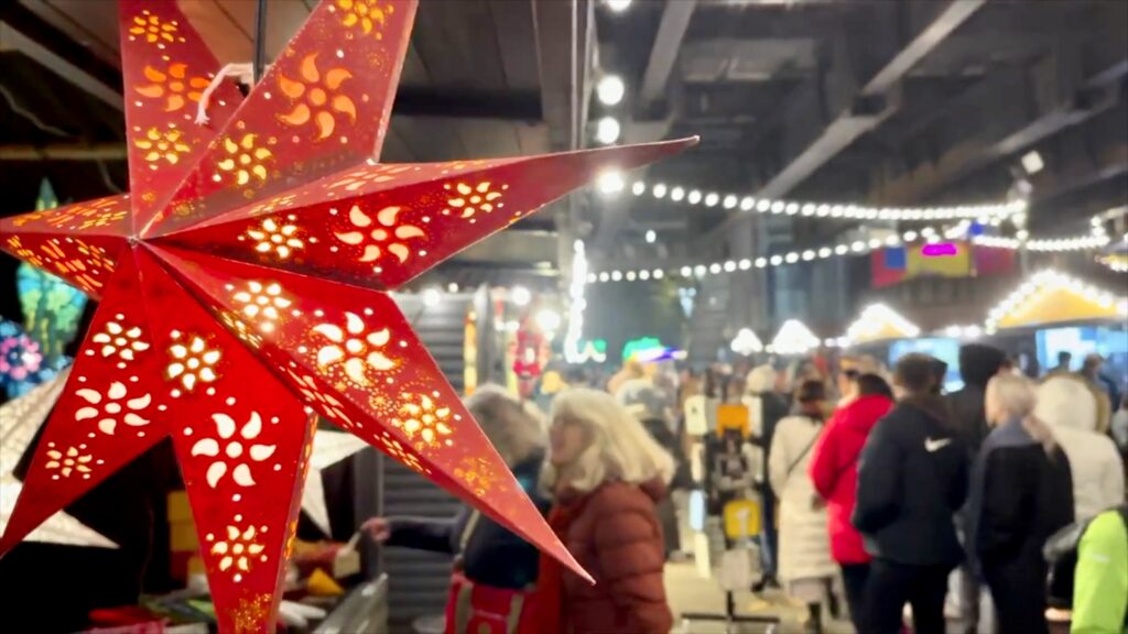 Christmas in London After Dark