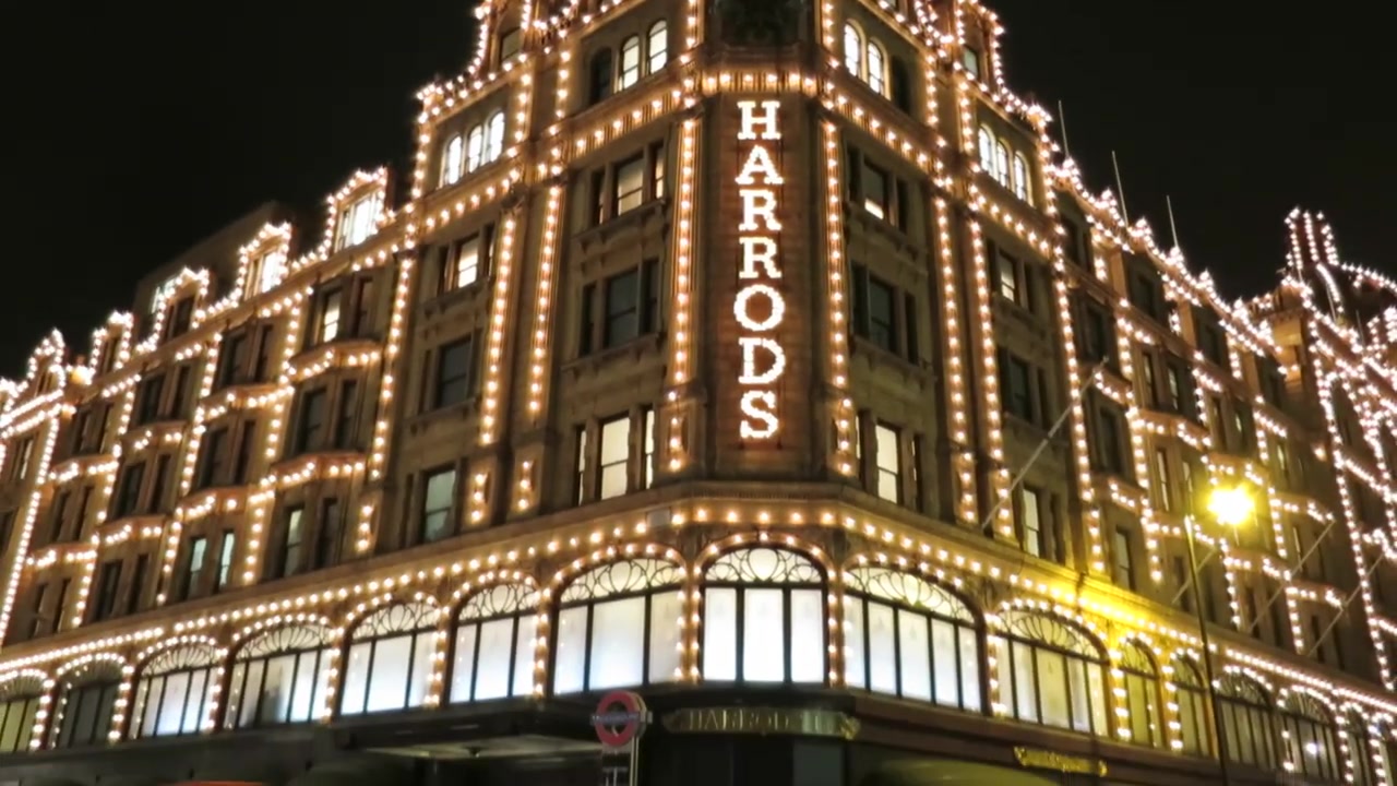 Harrods’ illuminated Knightsbridge façade during Christmas 2014