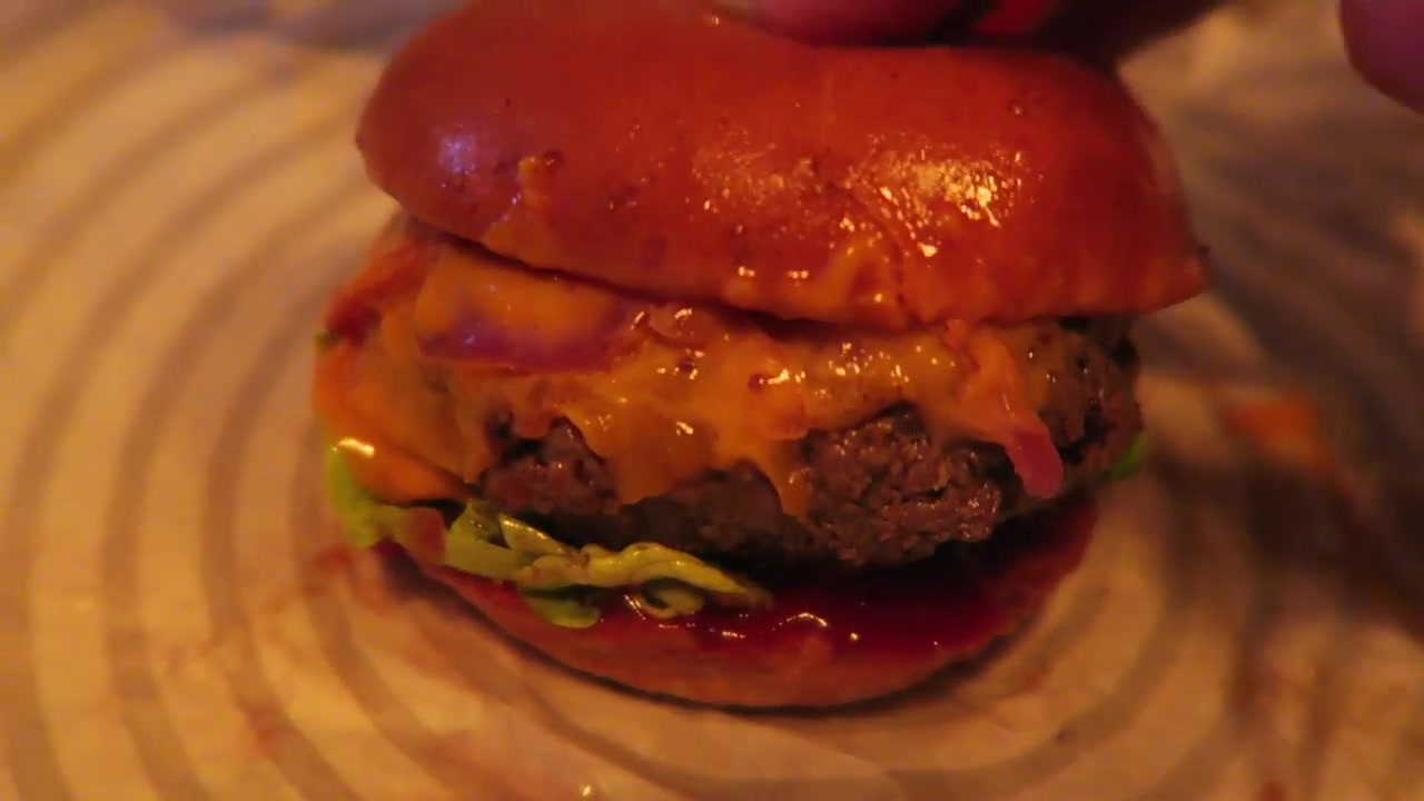 Ari Gold cheeseburger with lettuce, tomato and sauce at Patty & Bun