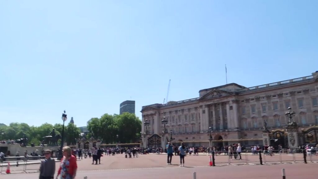 Buckingham Palace and crowds in London on royal wedding day in 2018