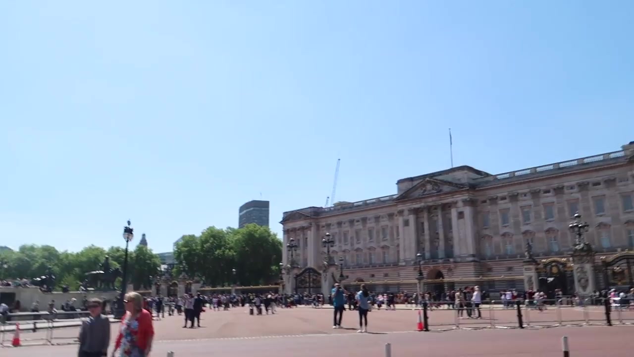 Buckingham Palace and crowds in London on royal wedding day in 2018