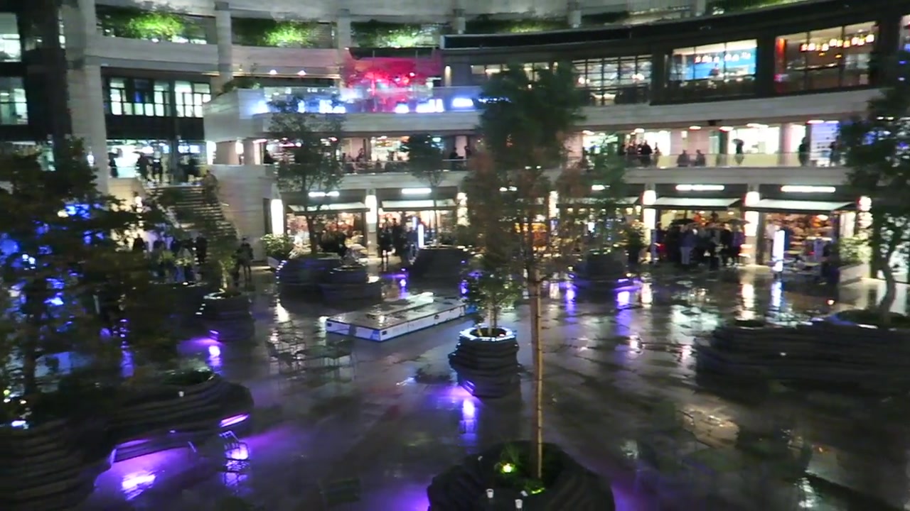 Purple-lit fountains in Broadgate Circle during the 2016 winter event