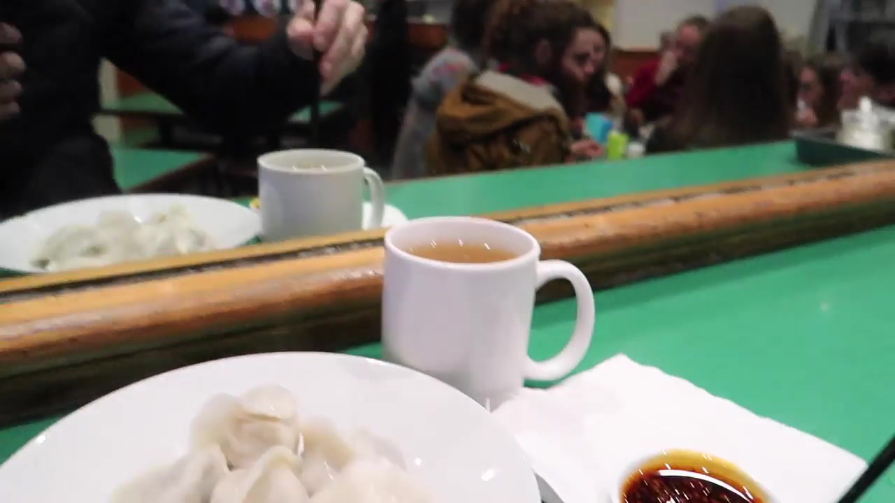 Dumplings with a mug of Chinese tea at Jen Cafe