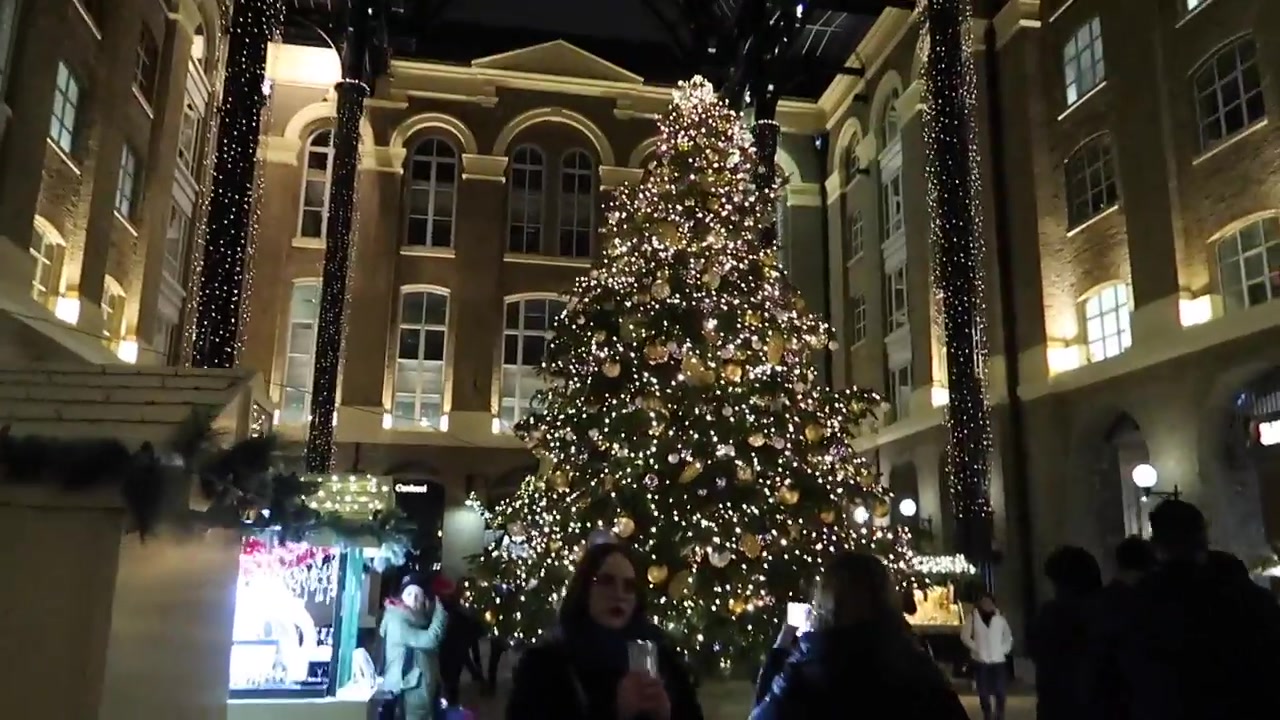 The Christmas tree inside Hay’s Galleria.