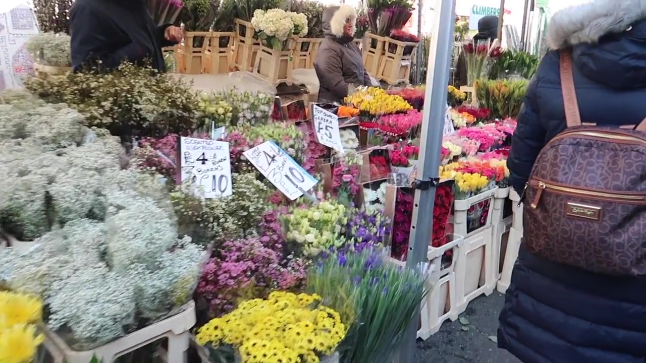 More flowers on the Sunday walk through the market.