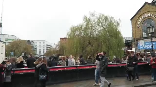 Camden Lock buildings and canal on the 2016 market visit
